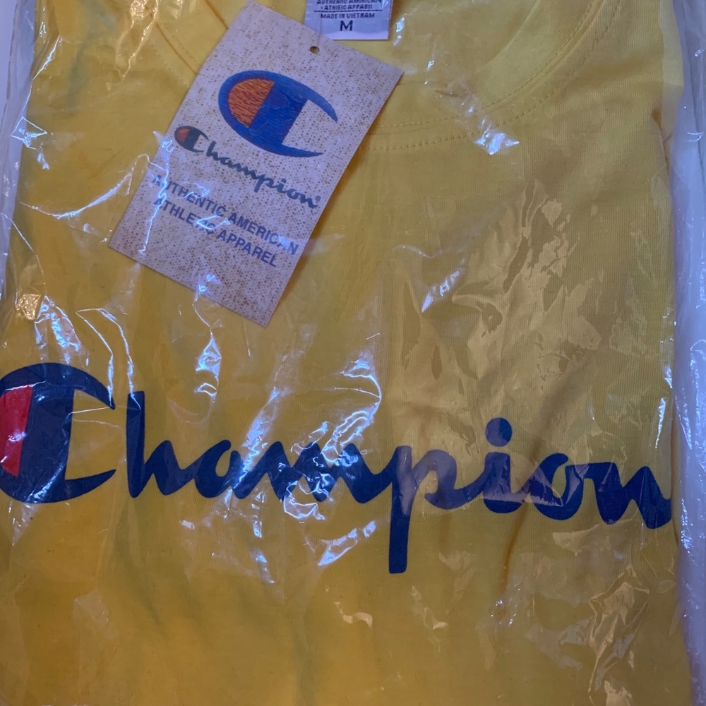 Champion unisex shirt